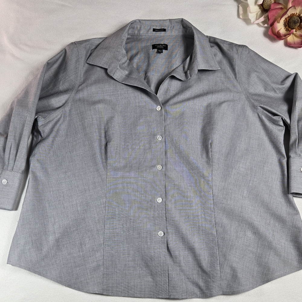 Talbots Wrinkle Resistant Light Gray Button Down … - image 3